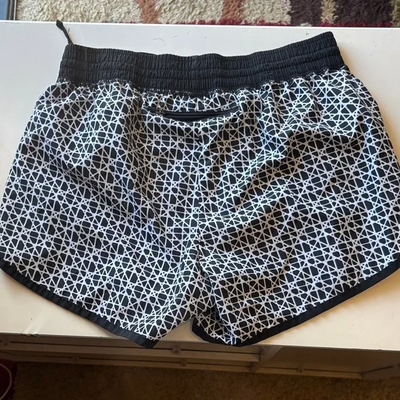 Champion Women's Geometric Black and White Athletic Shorts - Picture 6 of 6